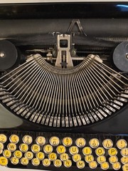Antique Typewriter Remington USA Made 1920s-30s All Keys Work No Cover