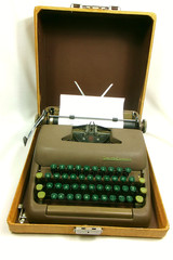 Vintage Smith-Corona Sterling Manual Typewriter w/ Case 1953 Green Keys READ