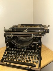 Vintage Antique Underwood No. 5 1917 Standard Typewriter Black Collectible