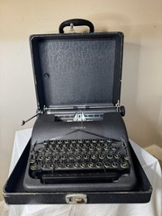 1936 Smith-Corona “Flat Top” ( 1C) Typewriter Works! Great Condition! w/ case