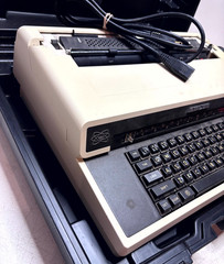 Vintage Triumph-Adler Satellite II Electric Typewriter w/ Case Manual Turns On