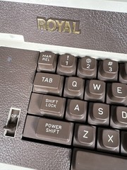VTG Royal Academy Portable Electric Typewriter with Hard Case and Manual Tested