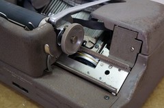 Mid Century LC Smith & Corona Portable Manual Clipper Typewriter