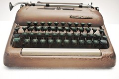 Smith Corona Silent-Super Portable Typewriter 1954 Vintage Mid Century w/ Case