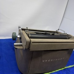 1956 Underwood SX11 Manual Standard Typewriter – Works READ