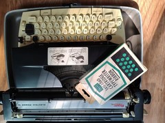 VTG Typewriter Sears Electric Power 12 Vintage w/Hard Case print USA working