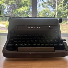 Vintage Royal HH Series Touch Control Green Keys Typewriter (parts only)