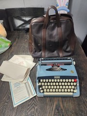 Working 1967 Webster Xl-500 Typewriter And Leather Case