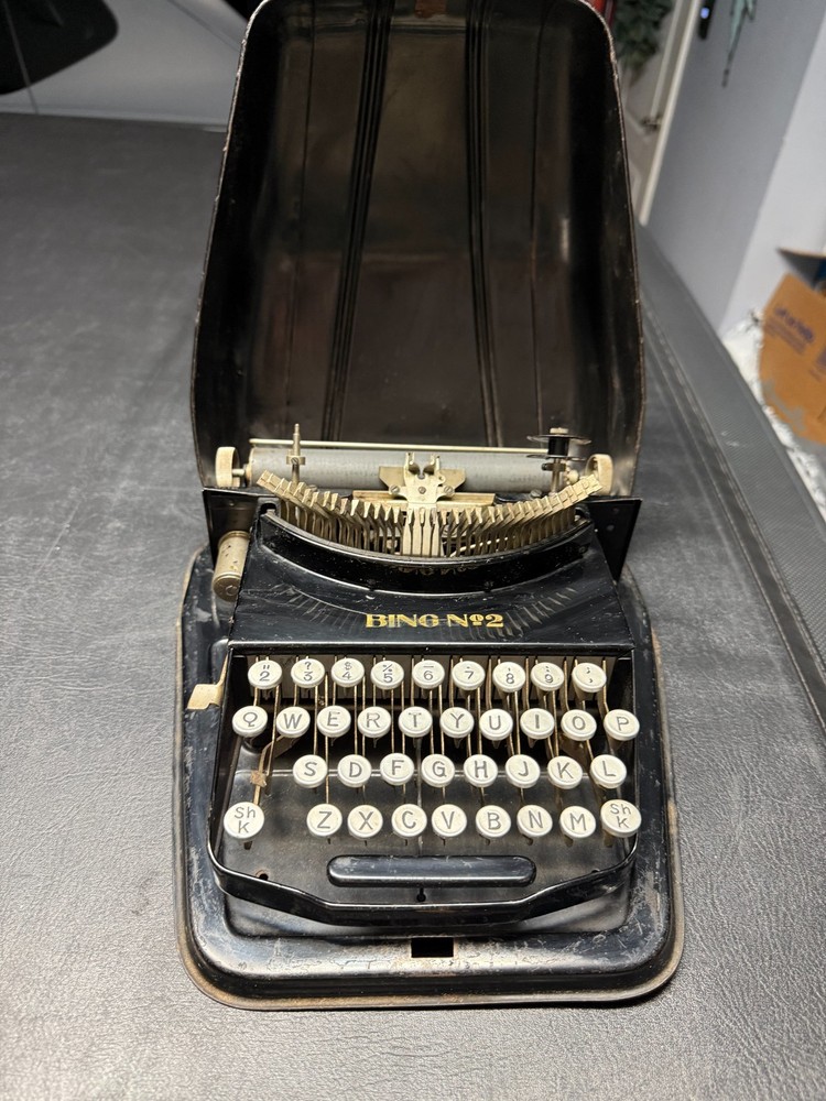 Bing No. 2 Portable Typewriter 1920s Rare Vintage with Metal Shell Case Nice