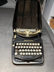 Bing No. 2 Portable Typewriter 1920s Rare Vintage with Metal Shell Case Nice