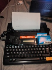 Casiowriter CW-16 Electronic Typewriter
