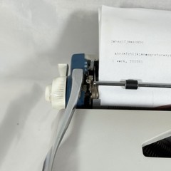 Smith-Corona Corona Seventy Electric Typewriter Ribbon Blue White Keys EUC