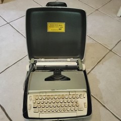 Vintage 1961 Smith Corona Coronet Electric Typewriter w/ Case Tested Working