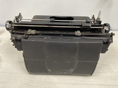 WORKING Vintage Remington Rand Model 17 Typewriter. Please See All The Pictures!