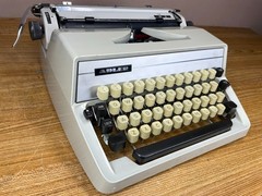 Nice! 1972 Adler J2 Serviced Full Functional Vintage Portable Typewriter (Elite)