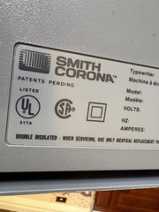Vtg Smith Corona Spell Right SD650 Model 5A Very Clean/Extras NOT WORKING PARTS