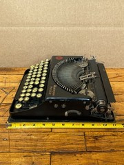 Vintage Antique 1932 Remington Portable Typewriter Black NL34985