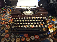 Royal Manual Portable Typewriter w/ Case, Vintage 1930 Metal S/N P290973