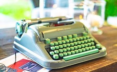 1963 Hermes 3000; Rare! 1st Gen; New Platen; Excellent Cond.; New Ribbon & Case