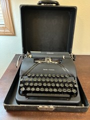 Smith Corona Sterling Portable Typewriter & Case 1948 Nice