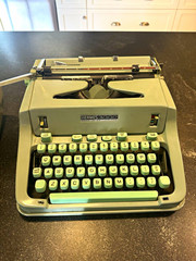 Hermes 3000 Manual Portable Typewriter w/ Case, Made in Switzerland