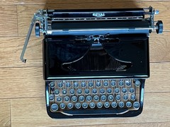 VTG 1938 Royal O Model, Touch Control Portable Manual Typewriter-USA NOS Ribbon