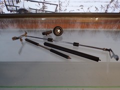 Carriage paper rollers & knobs off 1939 Royal Aristocrat typewriter, S# B-917862
