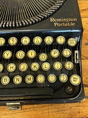 Vintage Antique 1932 Remington Portable Typewriter Black NL34985