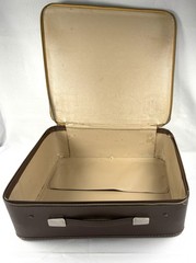 Montgomery Ward Signature 088 Portable Typewriter w/ Case TESTED Types Japan
