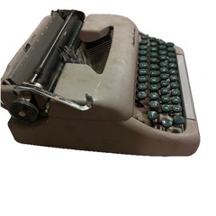 1959 Smith Corona Clipper Manual Typewriter Vintage w/ Green Keys