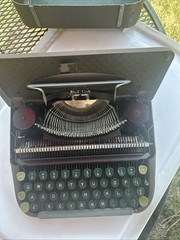 1950s Smith-Corona Skyriter Vintage UltraPortable Typewriter Tested Fully Works!