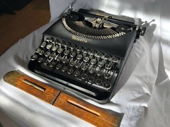 Antique Remington Remette with Glass keys Minty 1938 Outstanding Typewriter!