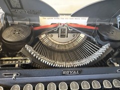 1950s Royal Quiet De Luxe Manual Typewriter Gray – Works Perfectly