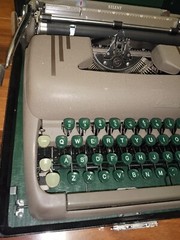 1953 Smith-Corona Silent-Super Working Vintage Portable Typewriter w New Ink