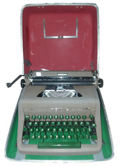 1953 Royal Quiet De Luxe portable typewriter With Case – Excellent Condition