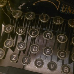 1923 Underwood No. 5 Typewriter