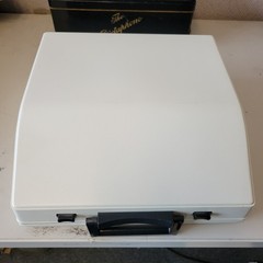 Rover 5000 Super Deluxe Typewriter With Case – with Japan YEN key! Vintage MCM