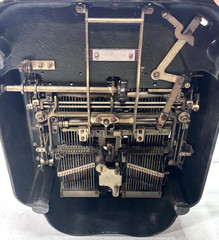 Antique Oliver No 5 Typewriter Standard Visible Batwing Writer USA 1906?