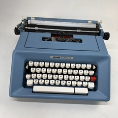 *AS-IS READ* OLIVETTI Studio 46 Typewriter Spain Hard Plastic Case + EXTRAS