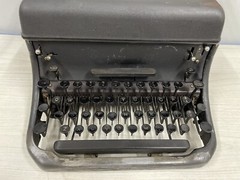 WORKING Vintage Remington Rand Model 17 Typewriter. Please See All The Pictures!