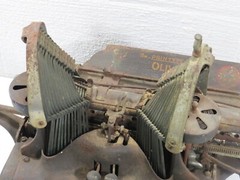 Antique 1900’s Oliver No 9 Batwing The Printype Typewriter