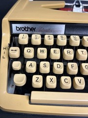 Vintage Brother Activator 800T Portable Manual Typewriter