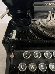 1937 Corona standard typewriter standard Glossy black Flat Top Beautiful