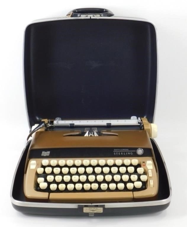 Smith Corona Sterling Vintage Manual Portable Typewriter With Case