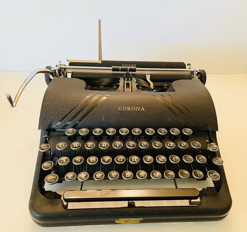 Corona Silent Typewriter 2S 76797 Smith-Corona WWII Era U.S. made LOCAL PICKUP
