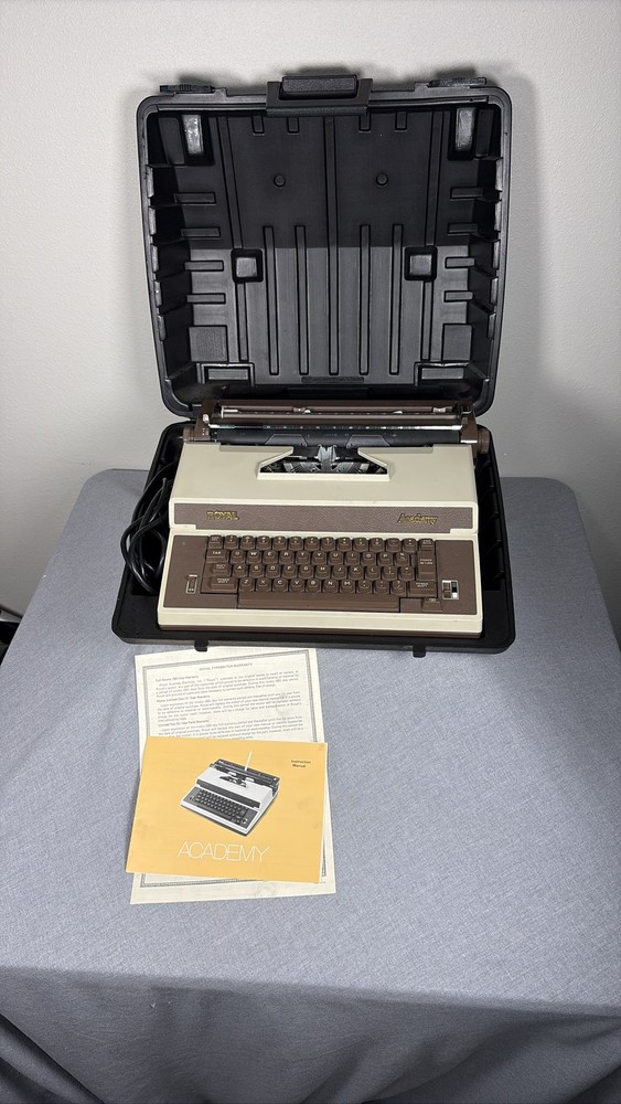 VTG Royal Academy Portable Electric Typewriter with Hard Case and Manual Tested