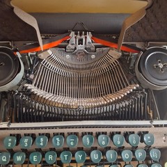 1950 Smith Corona Clipper Typewriter W/Case – Vid/Pics – Free Ship – Very Nice!