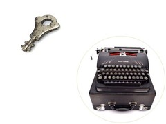 Case Key for 1930/40 Corona Portable Typewriter Antique Vtg Original Lock Cover