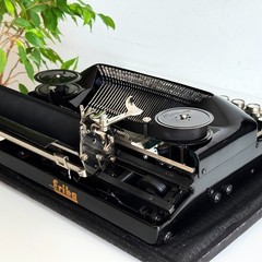 Erika S Typewriter | 1930s | Working | Serviced | UPS 3-Day to US/CAN
