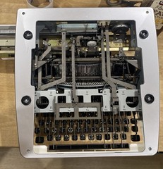 We R Memory Keepers Typecast Manual Typewriter White Tested Working